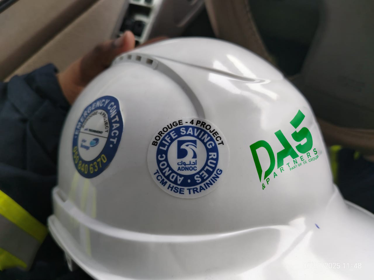DAS International Consulting Helmet - ADNOC Borouge Project